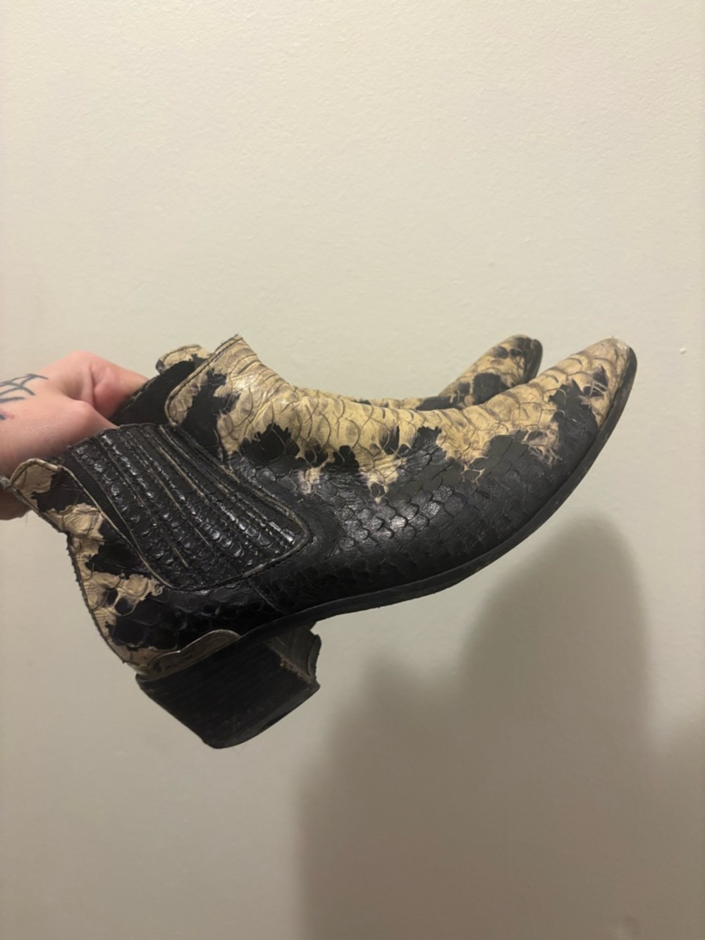 Vintage Motörhead vibe snakeskin boots size 7.5